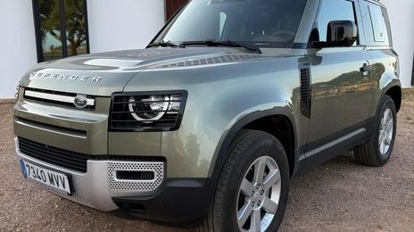 Land Rover Defender • 2021 • 43,000 km