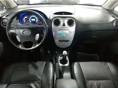 JAC J6 • 2012 • 112,000 km