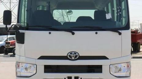 Toyota Hiace Van • 2022 • 33,700 km