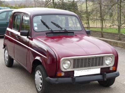 Renault 10 • 1990 • 76,000 km