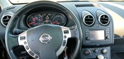 Nissan 300c • 2013 • 153,000 km