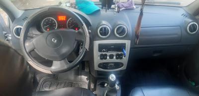 Renault Logan • 2008 • 152 km