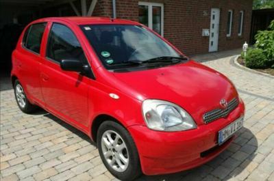 Toyota Yaris • 2002 • 100,000 km