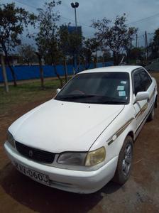 Toyota Corolla • 2000 • 20,000 km