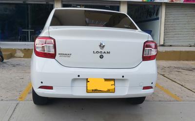 Renault Logan • 2018 • 52,000 km