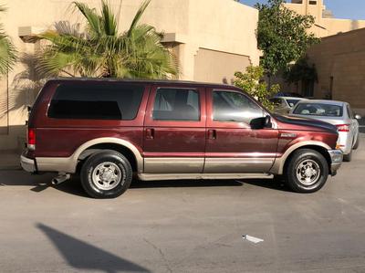 Ford Explorer • 2000 • 260,000 km