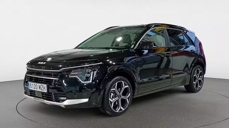 Kia Niro • 2025 • 2,140 km