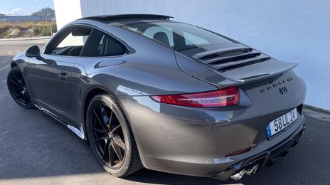 Porsche 911 Turbo • 2012 • 80,000 km