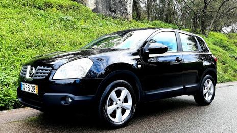 Nissan Qashqai • 2008 • 200,000 km