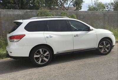 Nissan Pathfinder • 2014 • 85,000 km