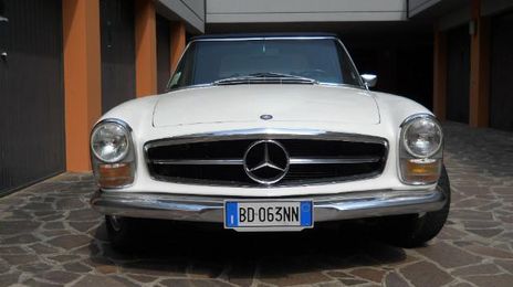 Mercedes-Benz SL • 1970 • 106,000 km