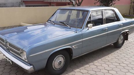 Plymouth Voyager • 1980 • 70,000 km