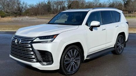 Lexus LX • 2023 • 16,000 km