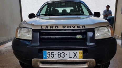 Land Rover Freelander • 1998 • 200,000 km