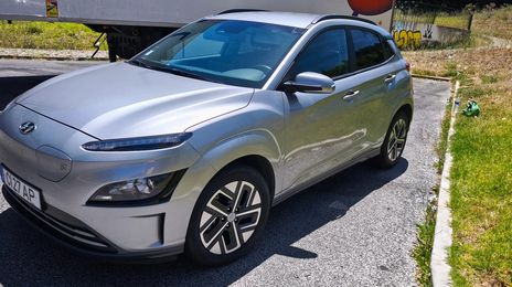 Hyundai Kona Electric • 2023 • 67,000 km