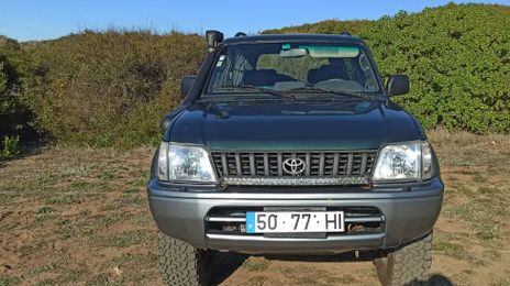 Toyota Land Cruiser • 1996 • 262,000 km