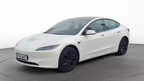 Tesla Model 3 • 2024 • 5,418 km