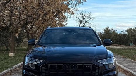 Audi Q8 • 2021 • 114,000 km