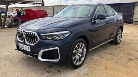 BMW X6 • 2020 • 69,000 km