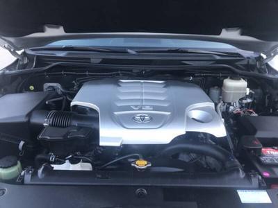 Toyota Land Cruiser • 2012 • 7,855 km
