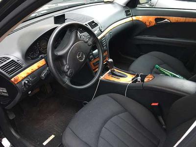 Mercedes-Benz E • 2007 • 256,000 km
