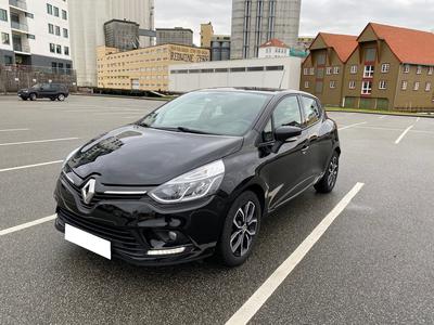 Renault Clio • 2005 • 90,000 km