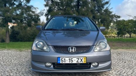 Honda Civic • 2005 • 171,000 km