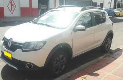 Renault Stepway • 2019 • 10,000 km