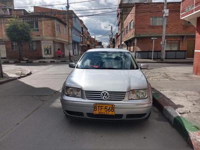 Volkswagen Jetta • 2006 • 122,000 km