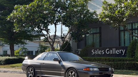 Nissan GT-R • 1993 • 50,000 km