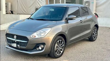 Suzuki Swift • 2022 • 20,000 km