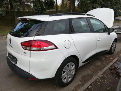 Renault Clio • 2015 • 220,000 km