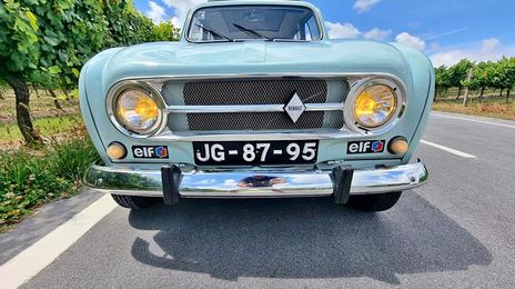 Renault 10 • 1985 • 190,000 km