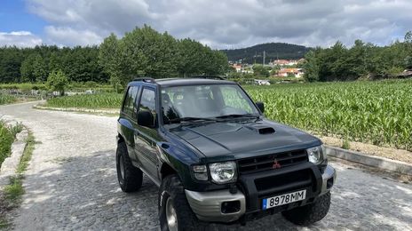Mitsubishi Pajero • 1999 • 200,000 km