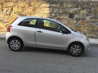 Toyota Yaris • 2008 • 250,000 km