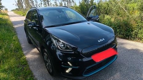 Kia Niro • 2022 • 76,615 km