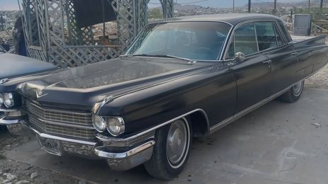 Cadillac Fleetwood • 1963 • 100,000 mi