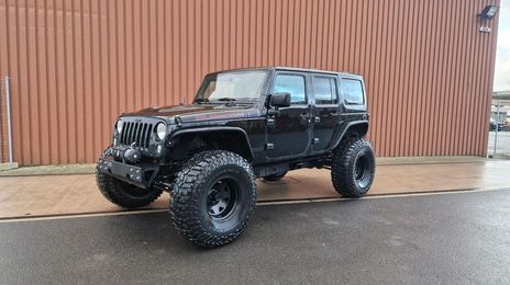 Jeep Wrangler • 2014 • 110,000 km