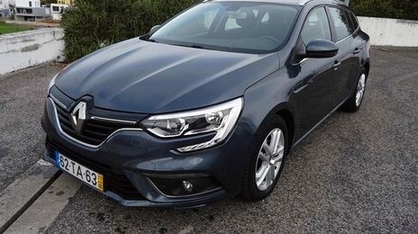 Renault Mégane • 2017 • 69,999 km