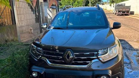 Renault Duster • 2022 • 27,322 km