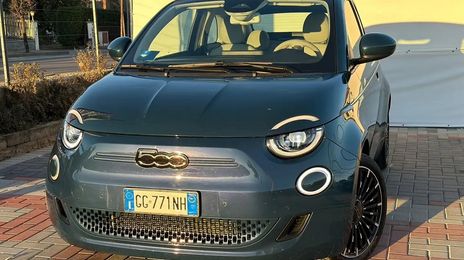 Fiat 500 • 2021 • 16,000 km