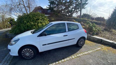 Renault Clio • 2007 • 118,600 km