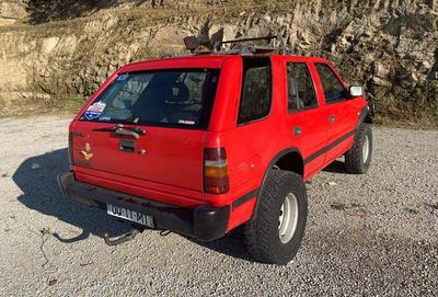 Opel Frontera • 1992 • 300,000 km