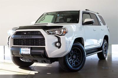 Toyota 4 Runner Limited • 2019 • 12,907 km