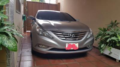 Hyundai Sonata • 2012 • 125,600 km