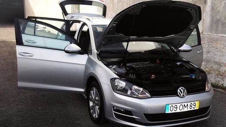 Volkswagen Beetle Convertible • 2014 • 190,000 km