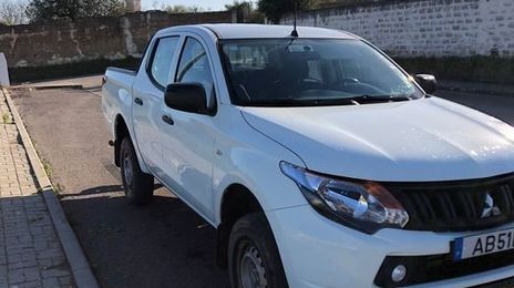 Mitsubishi L200 • 2020 • 27,000 km