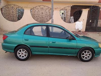 Kia Rio • 2001 • 180,000 km