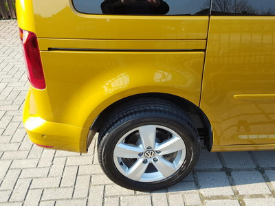 Volkswagen Caddy • 2016 • 37,800 km