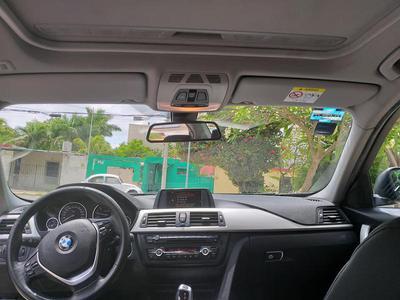 BMW Rad 3 • 2015 • 115,000 km